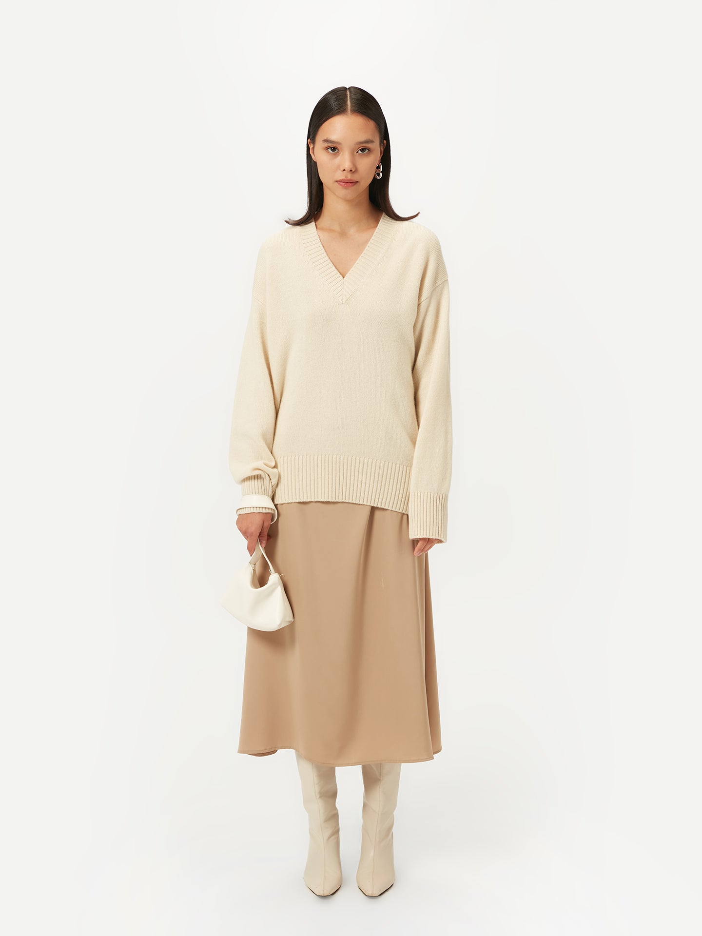 Women's Cashmere V-Neck Sweater Off White - Gobi Cashmere
