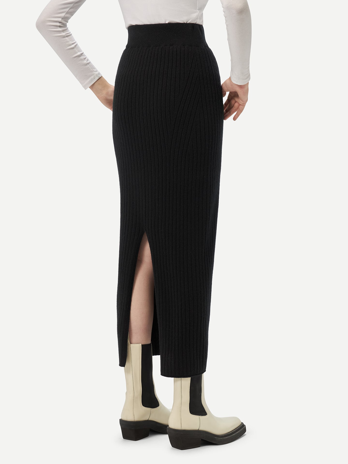 Women's Cashmere Midi Skirt Black - Gobi Cashmere