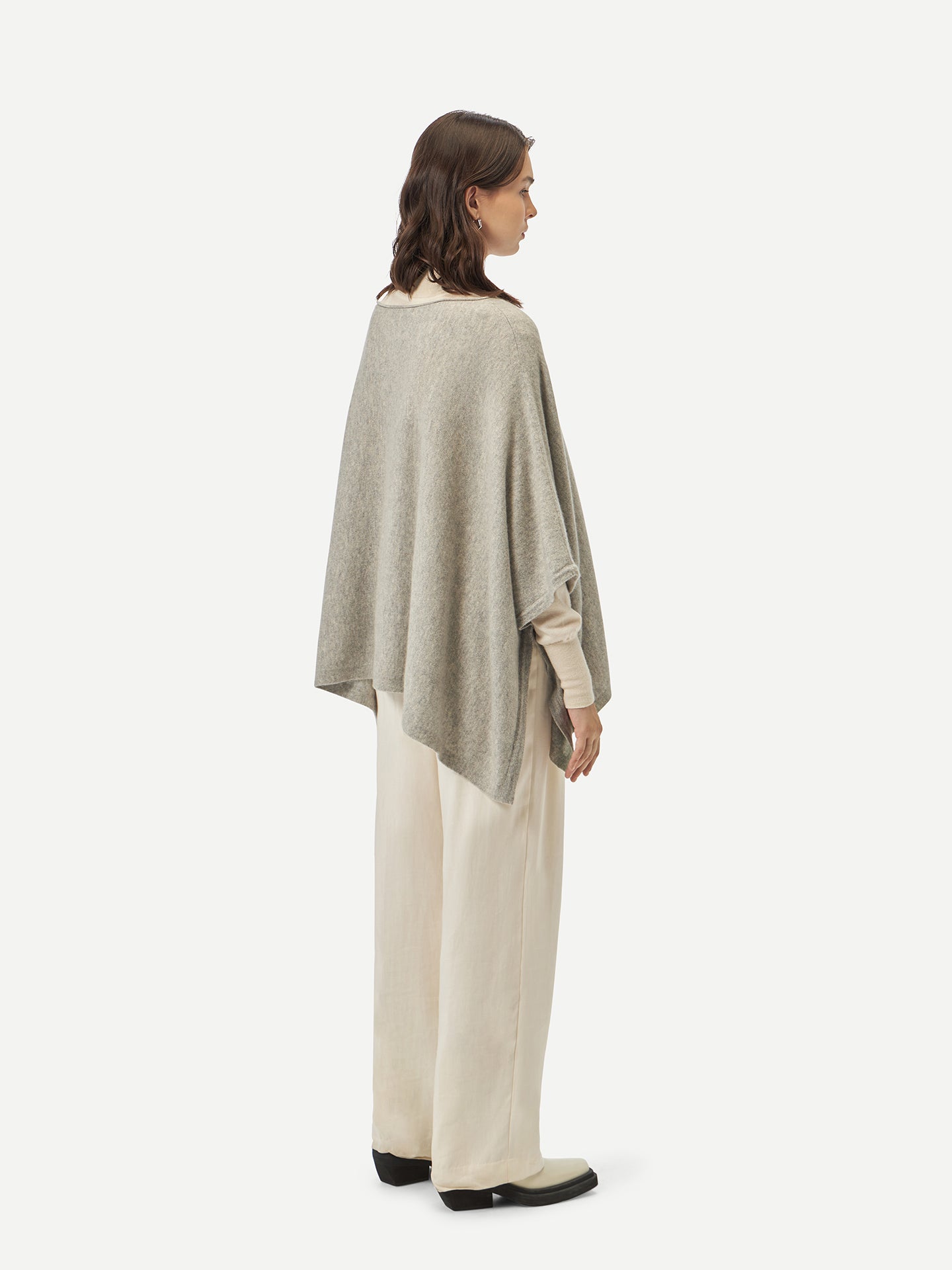 Women Boat-Neck Cashmere Poncho Dawn Blue - Gobi Cashmere 