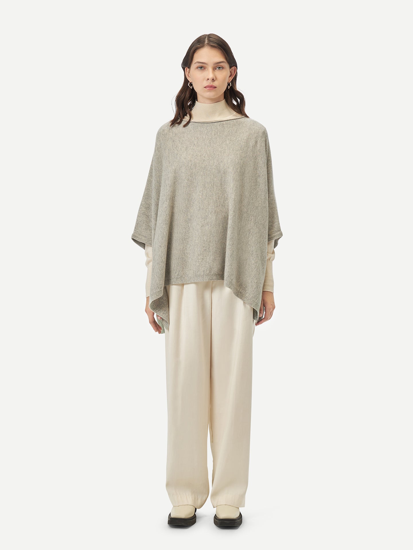 Women Boat-Neck Cashmere Poncho Dawn Blue - Gobi Cashmere 