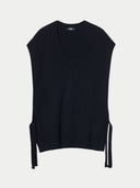 black sleeveless v neck maternity sweater #color_black