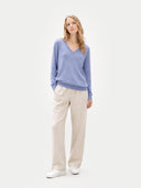 Essential Cashmere V-Neck Sweater English Manor - Gobi Cashmere #color_english-manor