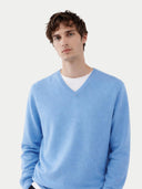 Essential V-Neck Cashmere Sweater Azure Blue - Gobi Cashmere #color_azure-blue