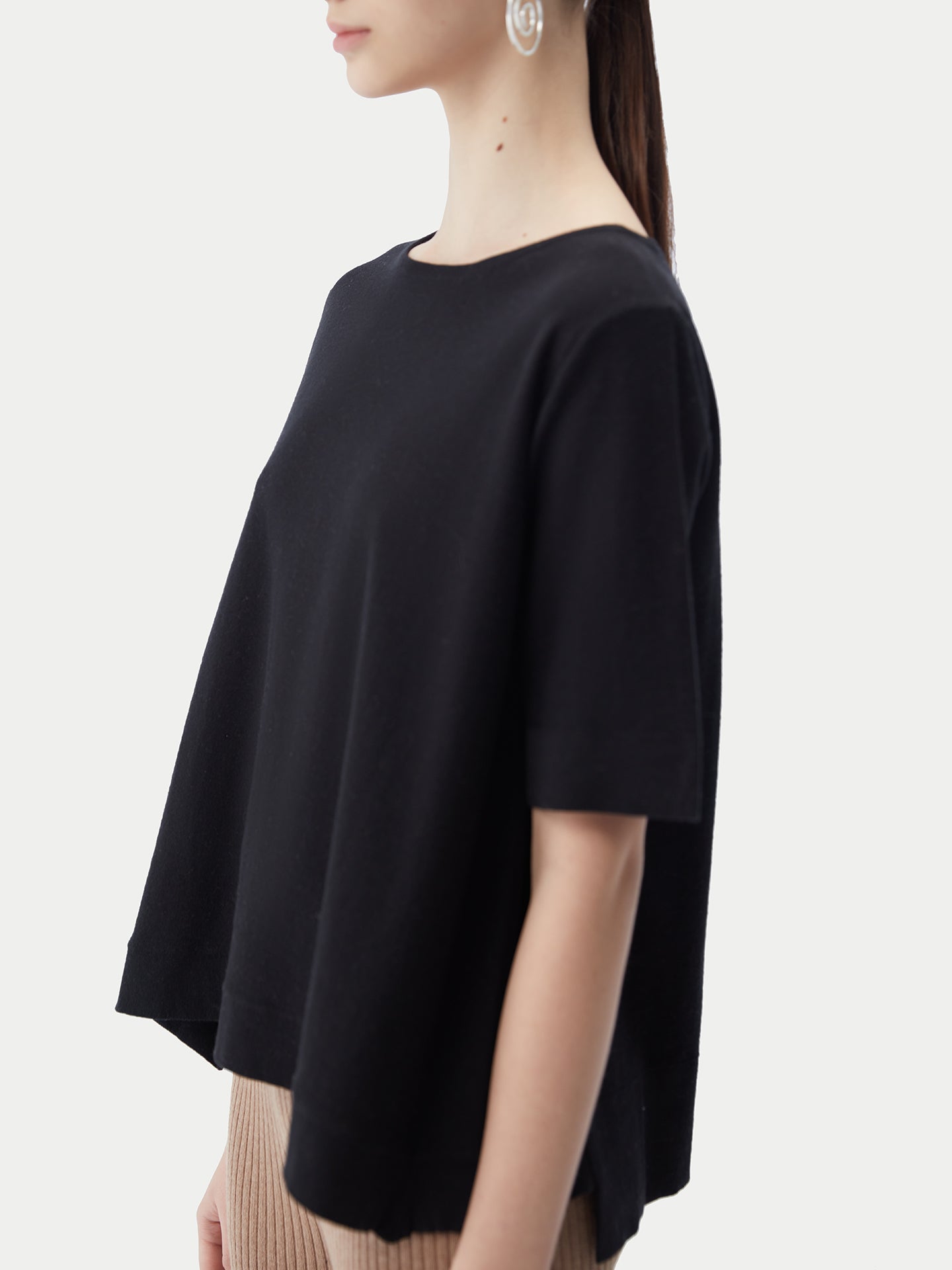 Women's Box-Cut Cotton Silk Cashmere Blend T-Shirt Black - Gobi Cashmere