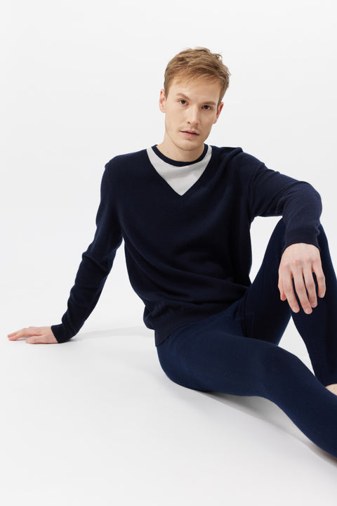 Essential Cashmere V-Neck Sweater in Dark Gray, editorial photo