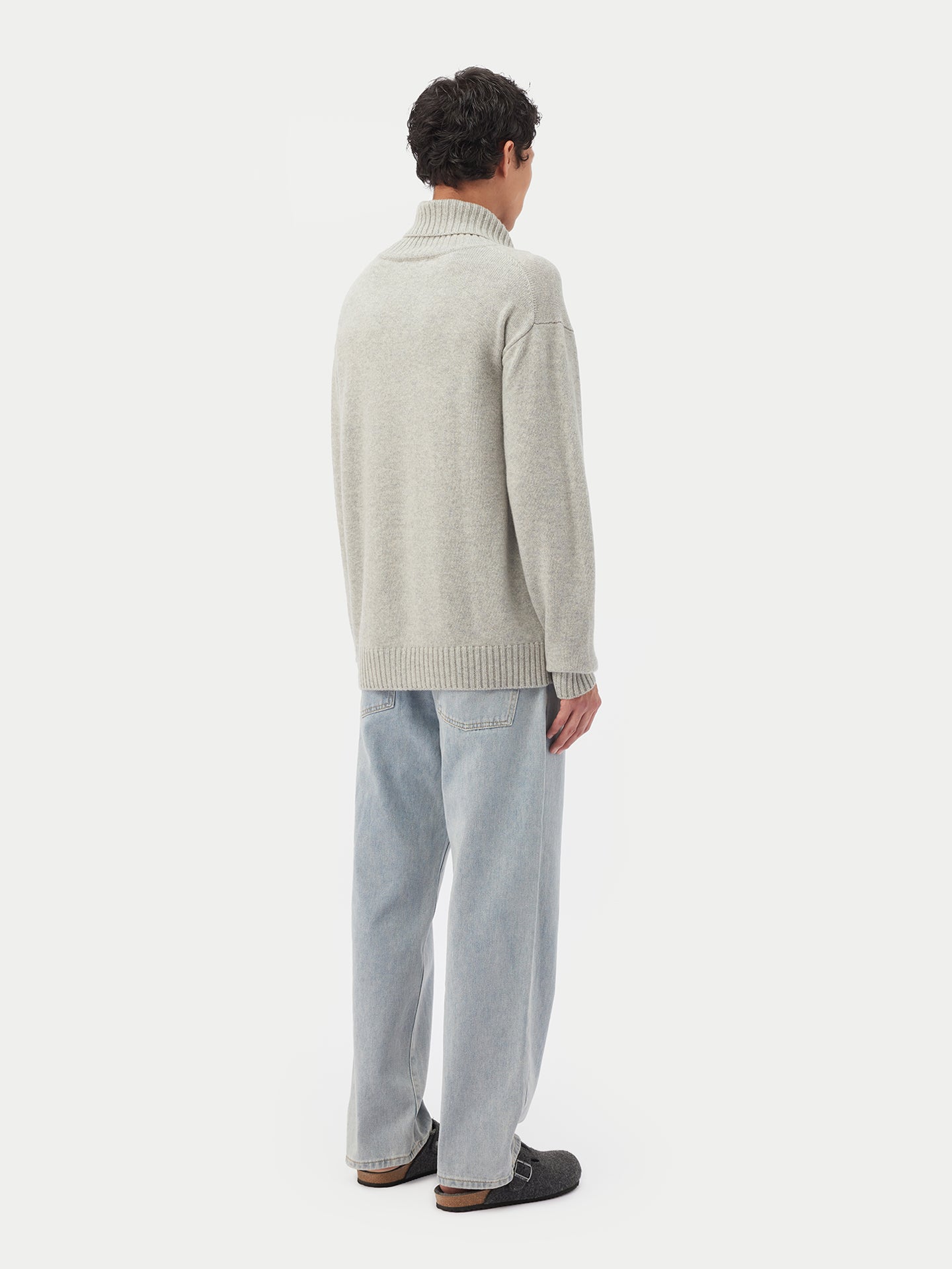 Men's Cashmere Turtleneck