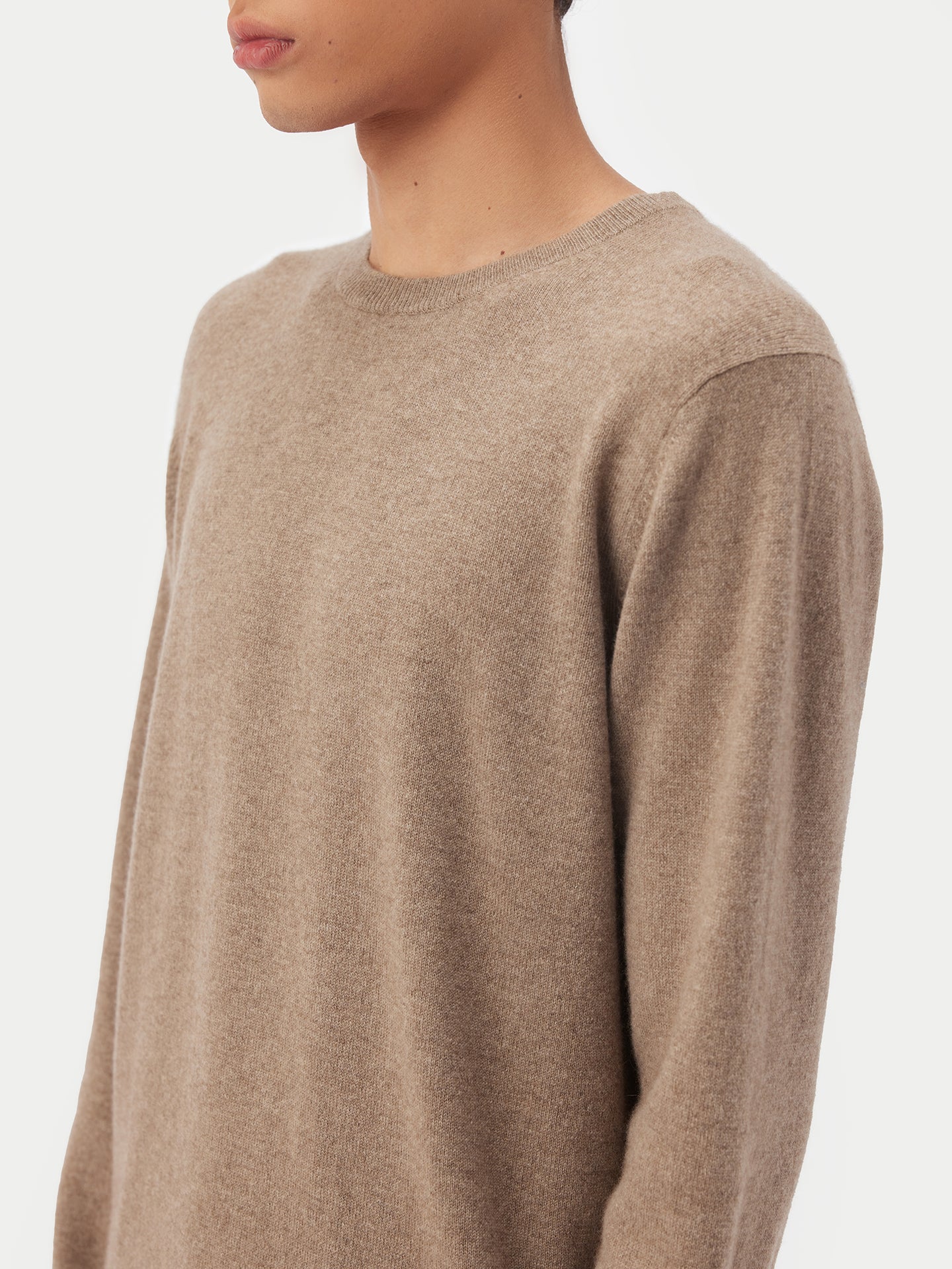 Men' Cashmer Basic Crew Neck Sweater Taupe - Gobi Cashmere