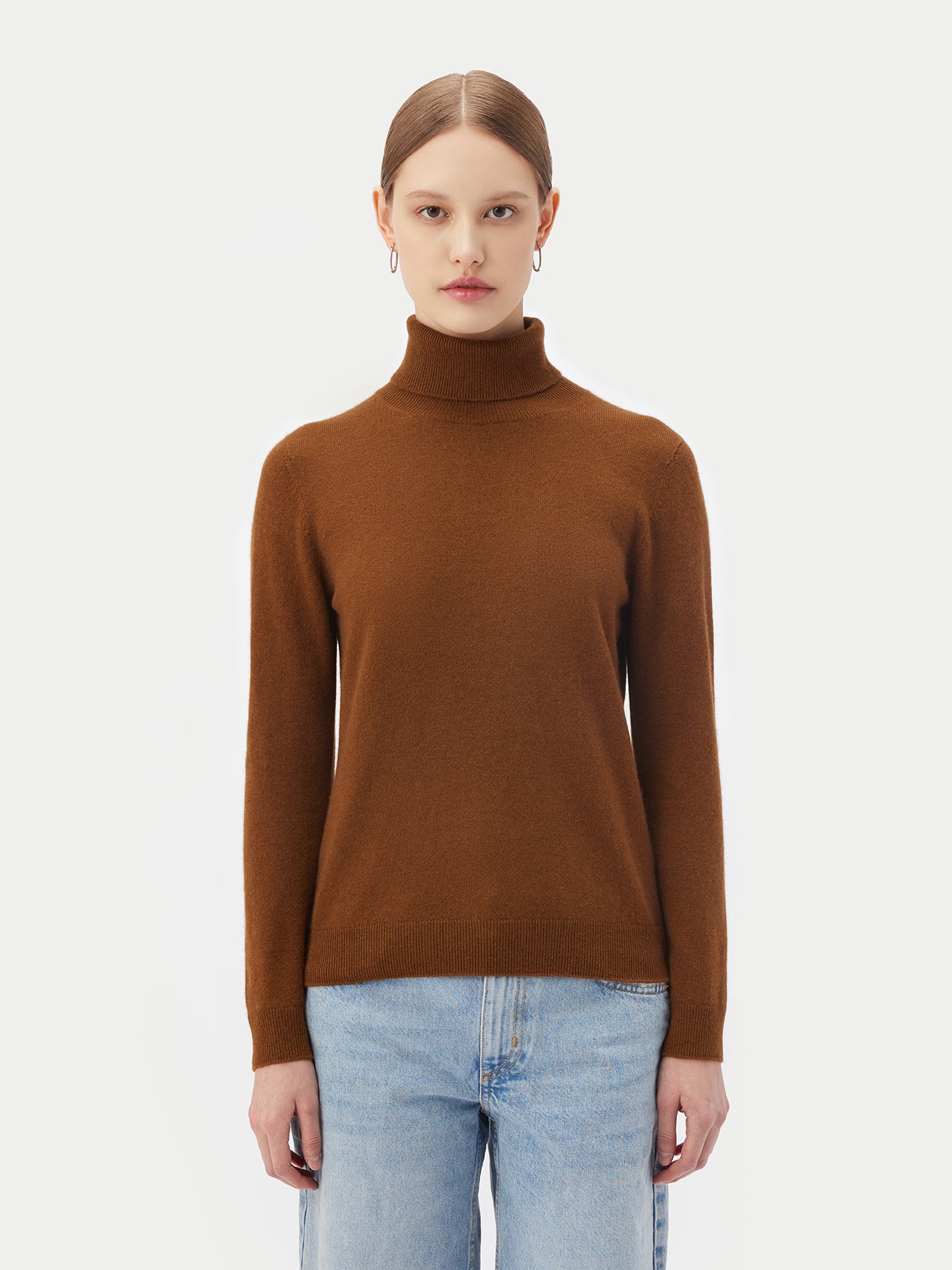 Essential Cashmere Turtle Neck Sweater