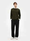 Essential Crewneck Cashmere Sweater Capulet Olive - Gobi Cashmere #color_capulet-olive