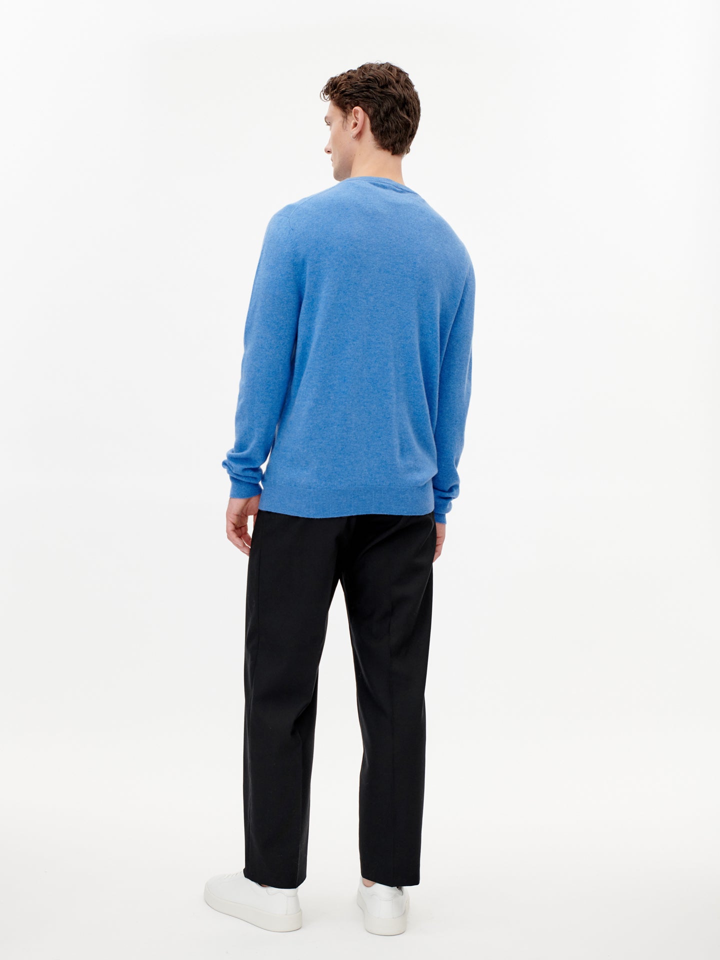 Men's Cashmere Basic V-Neck Sweater Blue - Gobi Cashmere