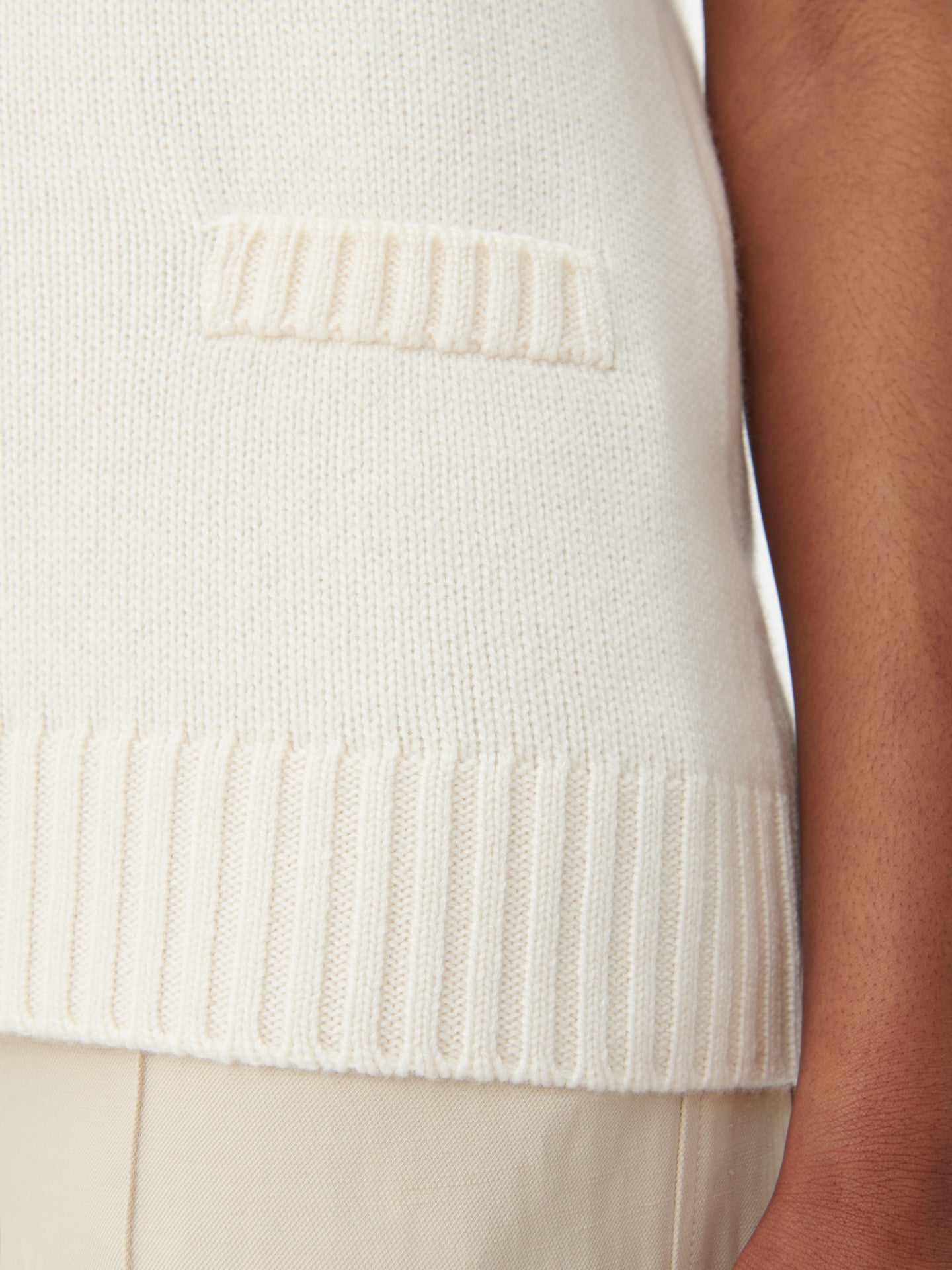 Women's Cashmere C-Neck T-Shirt White - Gobi Cashmere