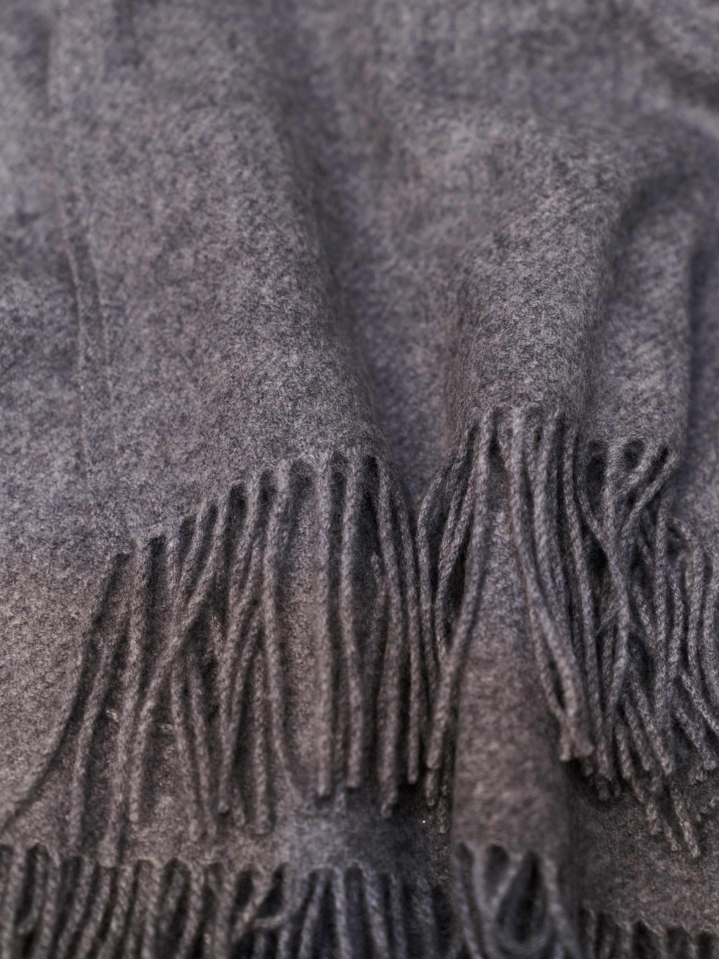 Unisex Cashmere Medium Blanket With Fringe Dim Gray - Gobi Cashmere