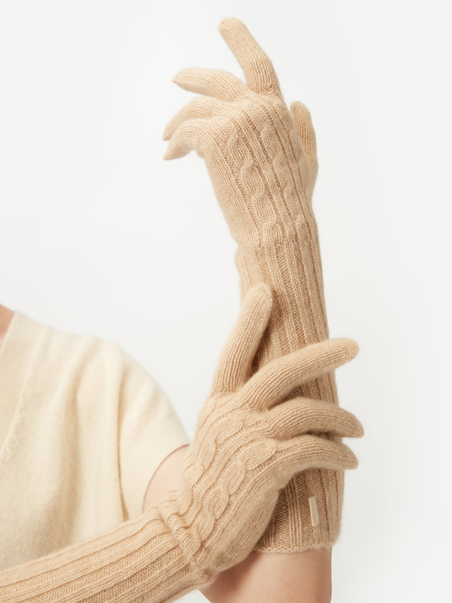 Women's Organic Cashmere Gloves Beige - Gobi Cashmere
