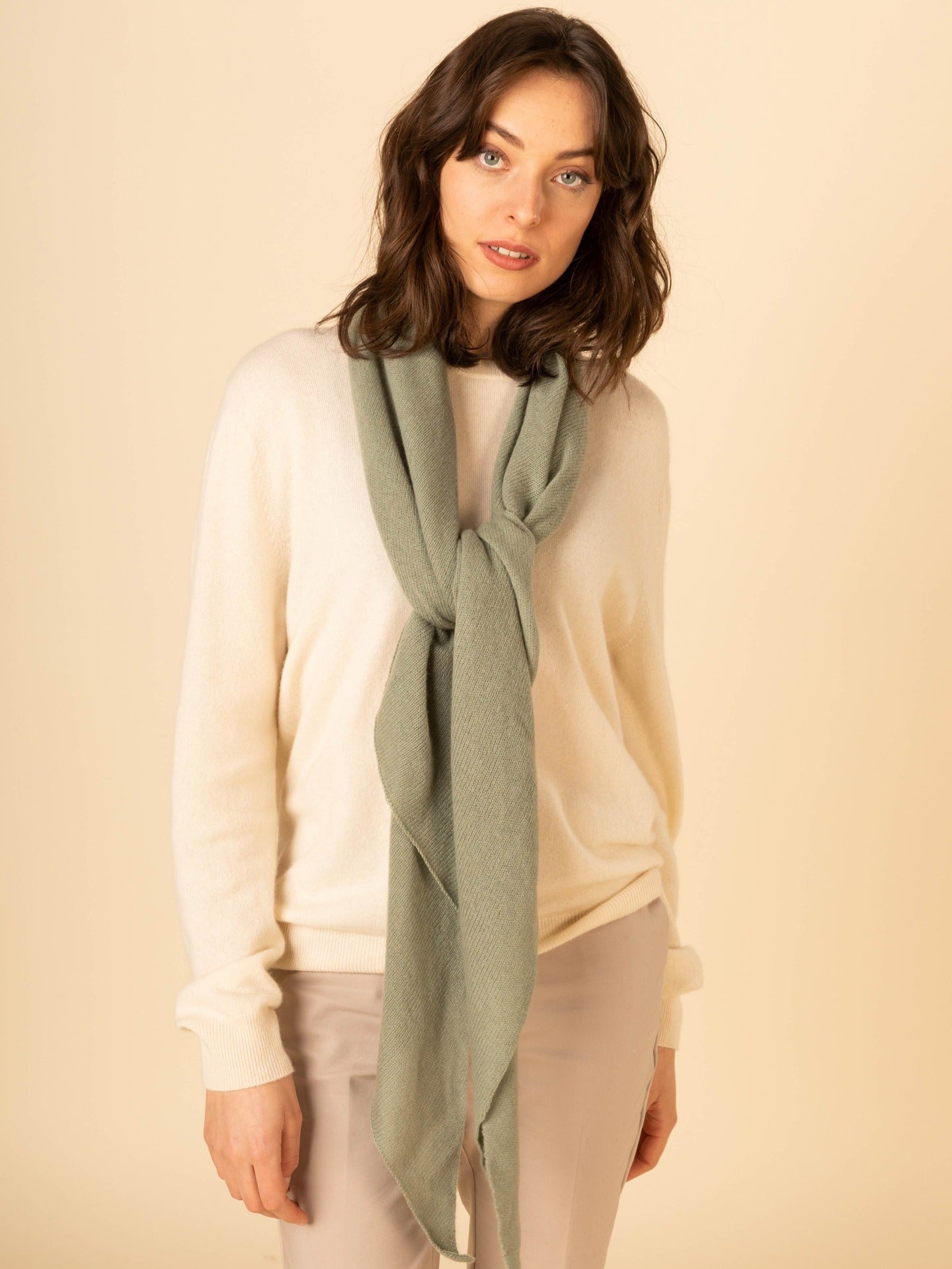 Women's Cashmere Knit Triangle Scarf Loden Frost - Gobi Cashmere