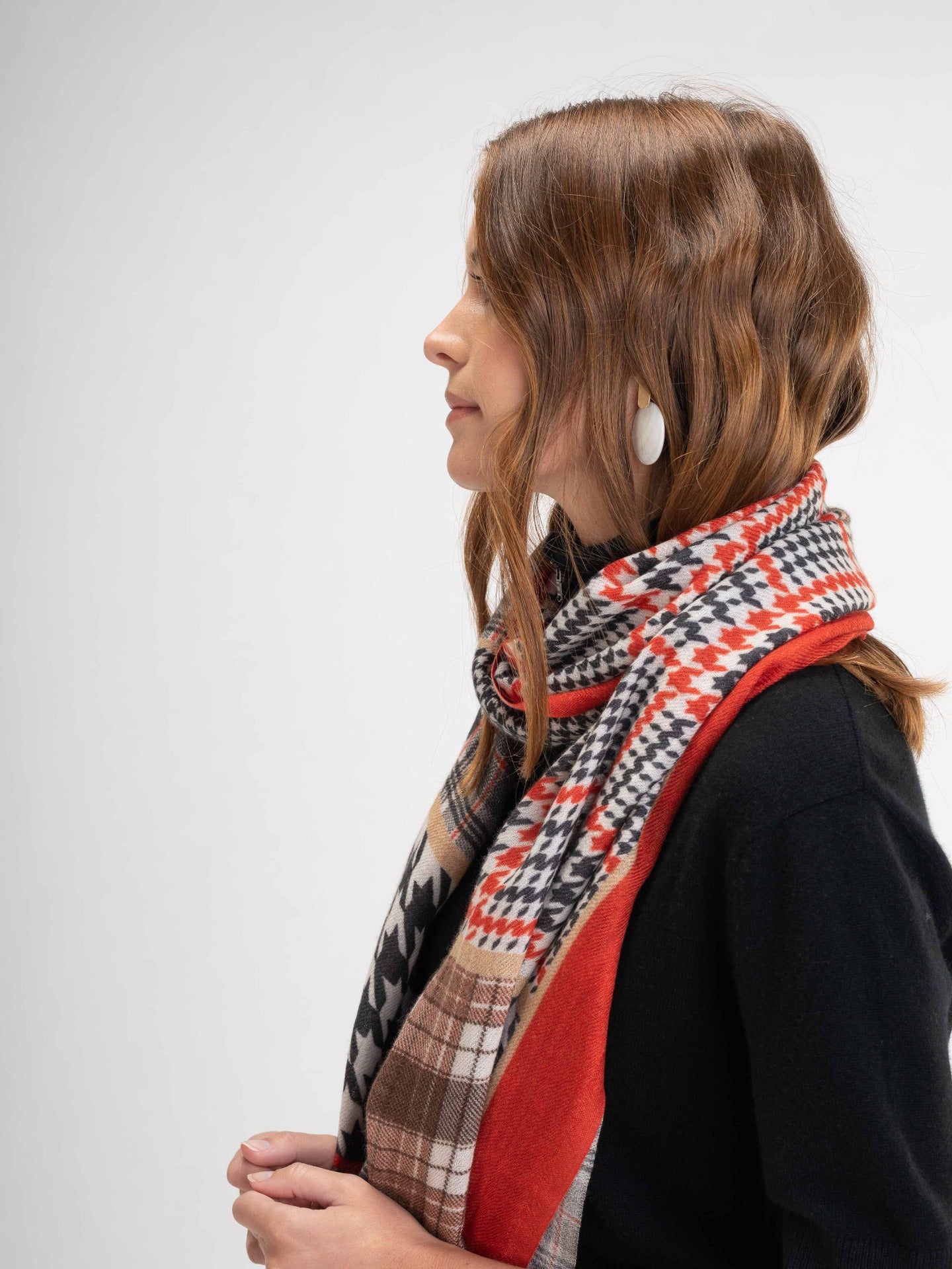 Women's Cashmere Abstract Check Pattern Printed Shawl Red - Gobi Cashmere