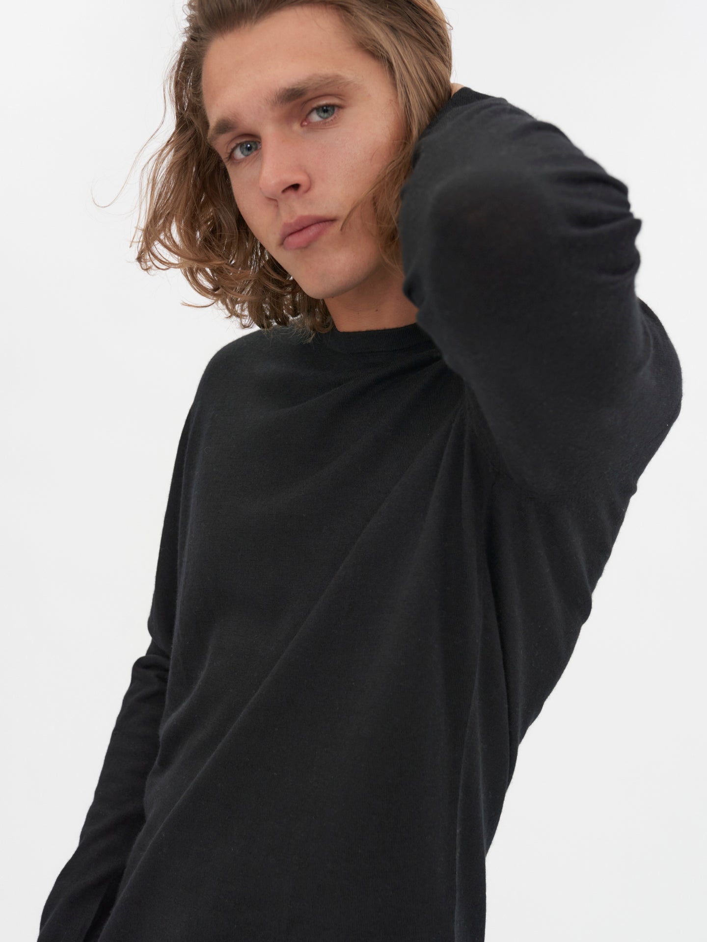 Men's Silk Cashmere Crew Neck Black - Gobi Cashmere