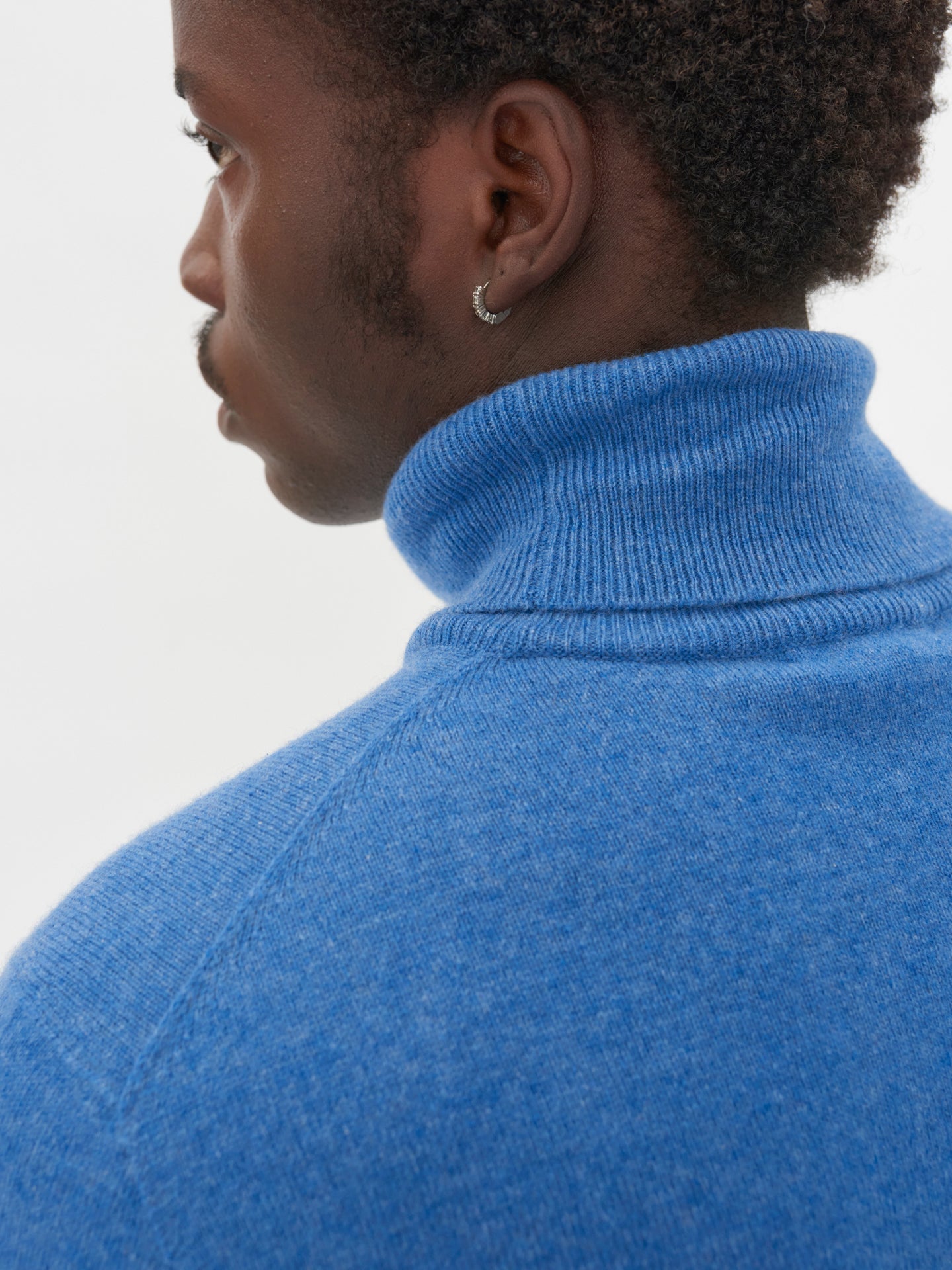 Men's Cashmere Basic Turtleneck Blue- Gobi Cashmere
