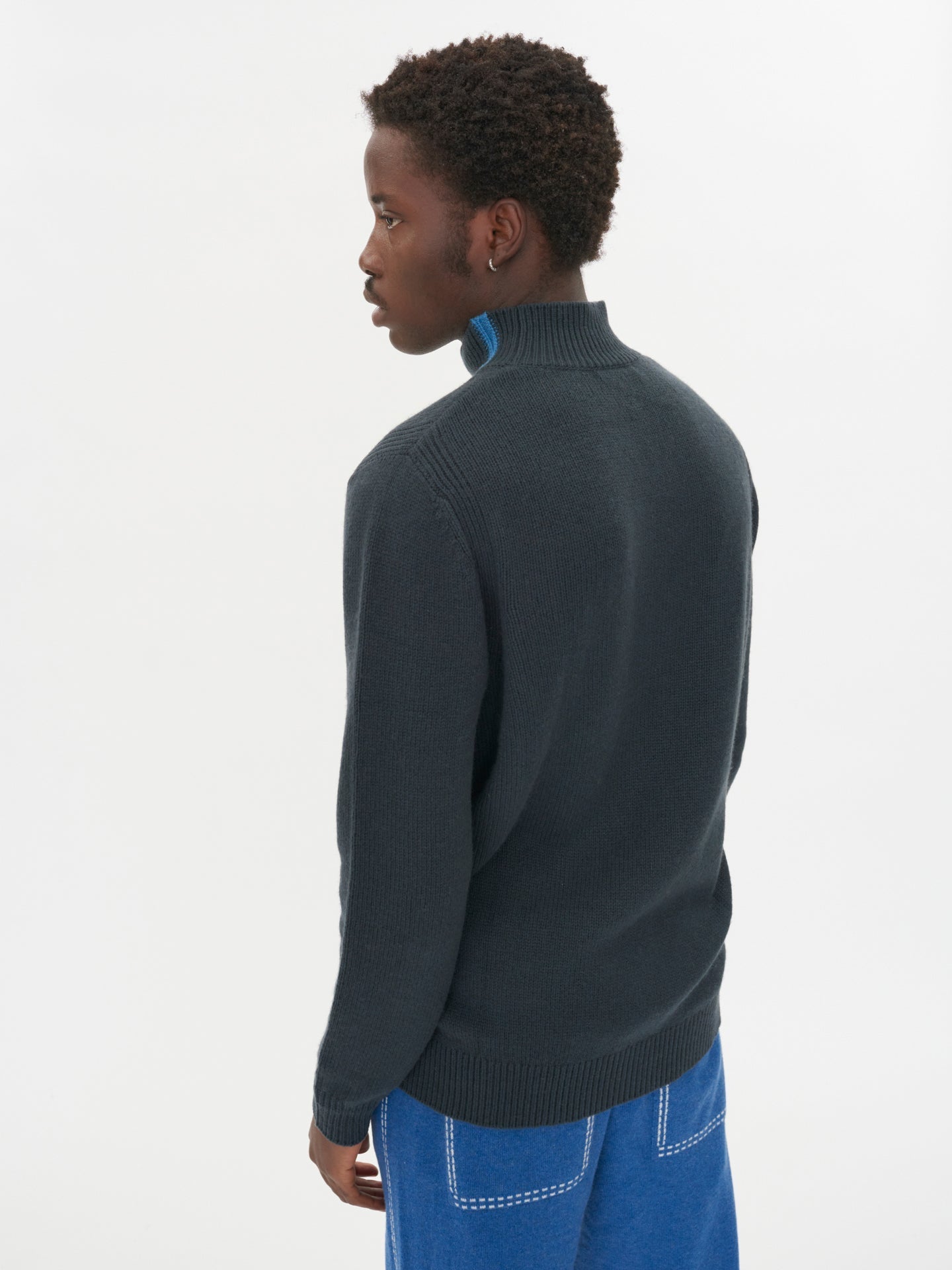 Men's Cashmere Colour Tipped Collar Mock Neck Blue Heaven - Gobi Cashmere
