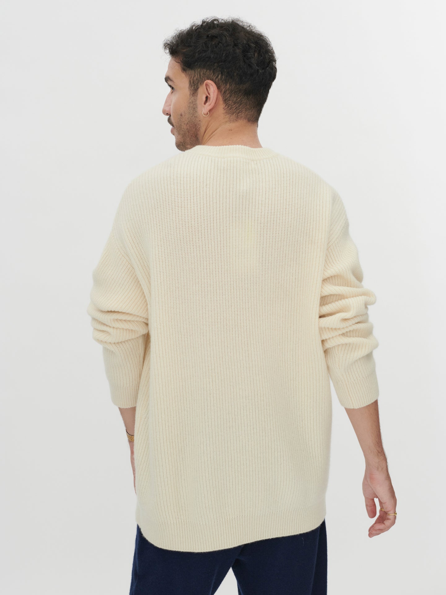 Men's Cashmere Textured C-Neck Off White - Gobi Cashmere