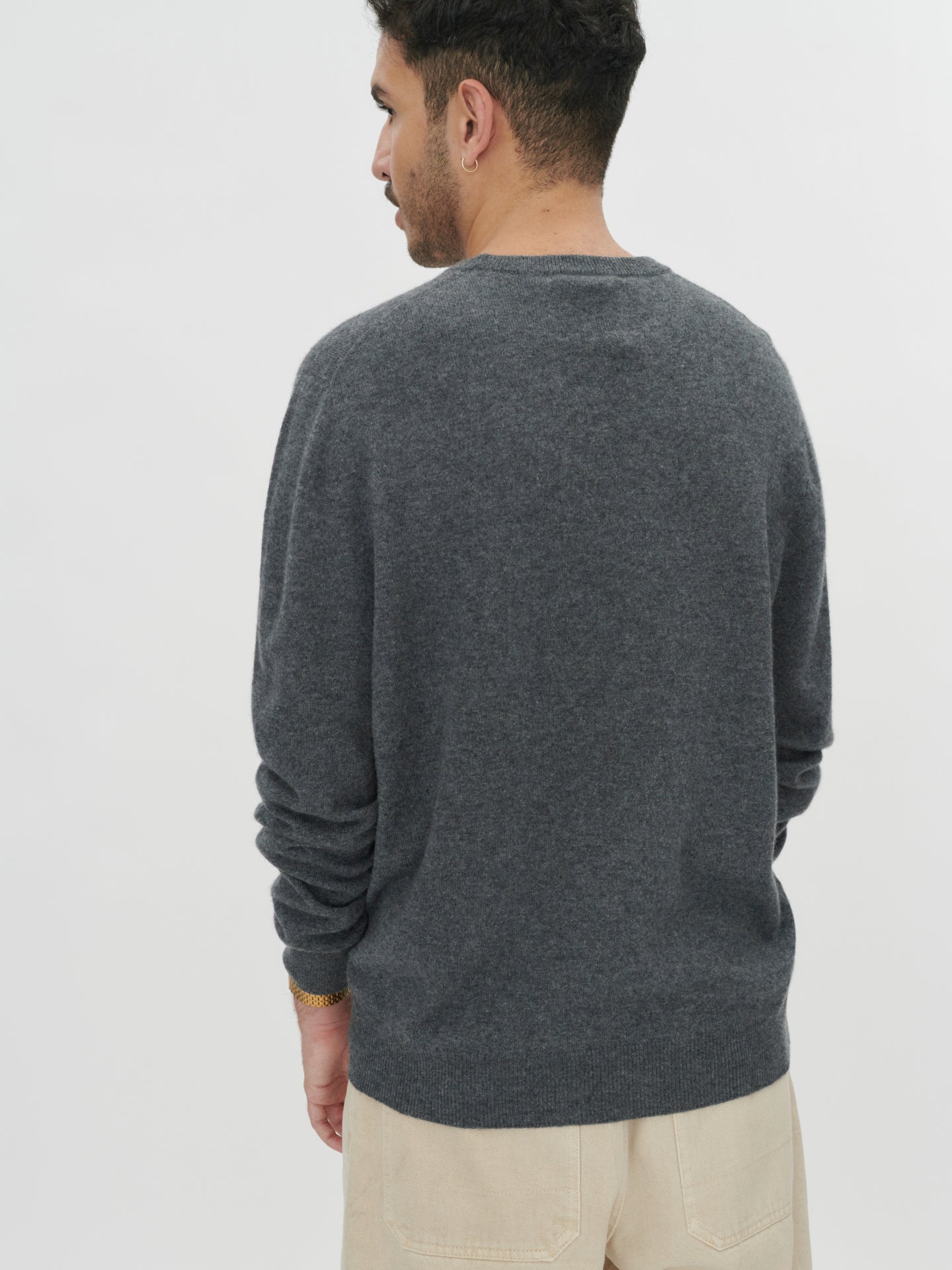 Men's Cashmere Basic Crew Neck Sweater Plum Kitten - Gobi Cashmere