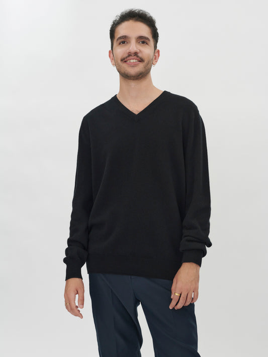 Men's Cashmere Basic V-Neck Sweater Black - Gobi Cashmere