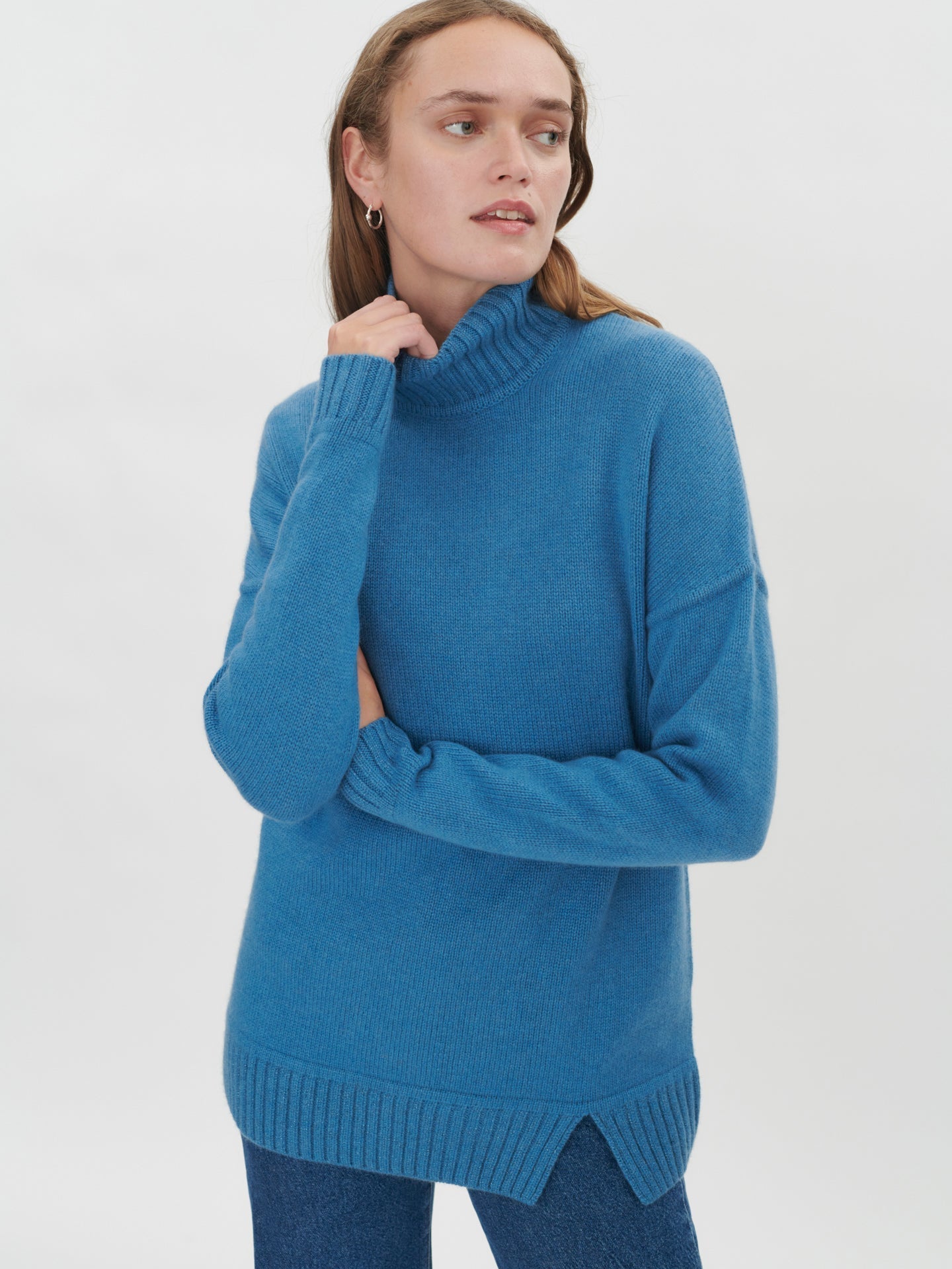 Women's Cashmere Front Slit Hem T-Neck Blue Heaven - Gobi Cashmere