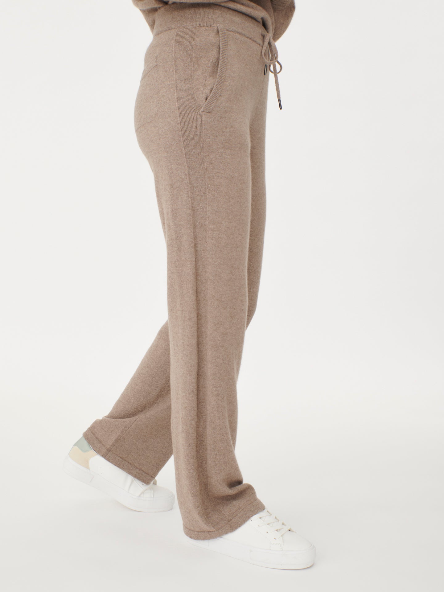 Women's Cashmere Straight Leg Jogger With Contrast Side Taupe - Gobi Cashmere