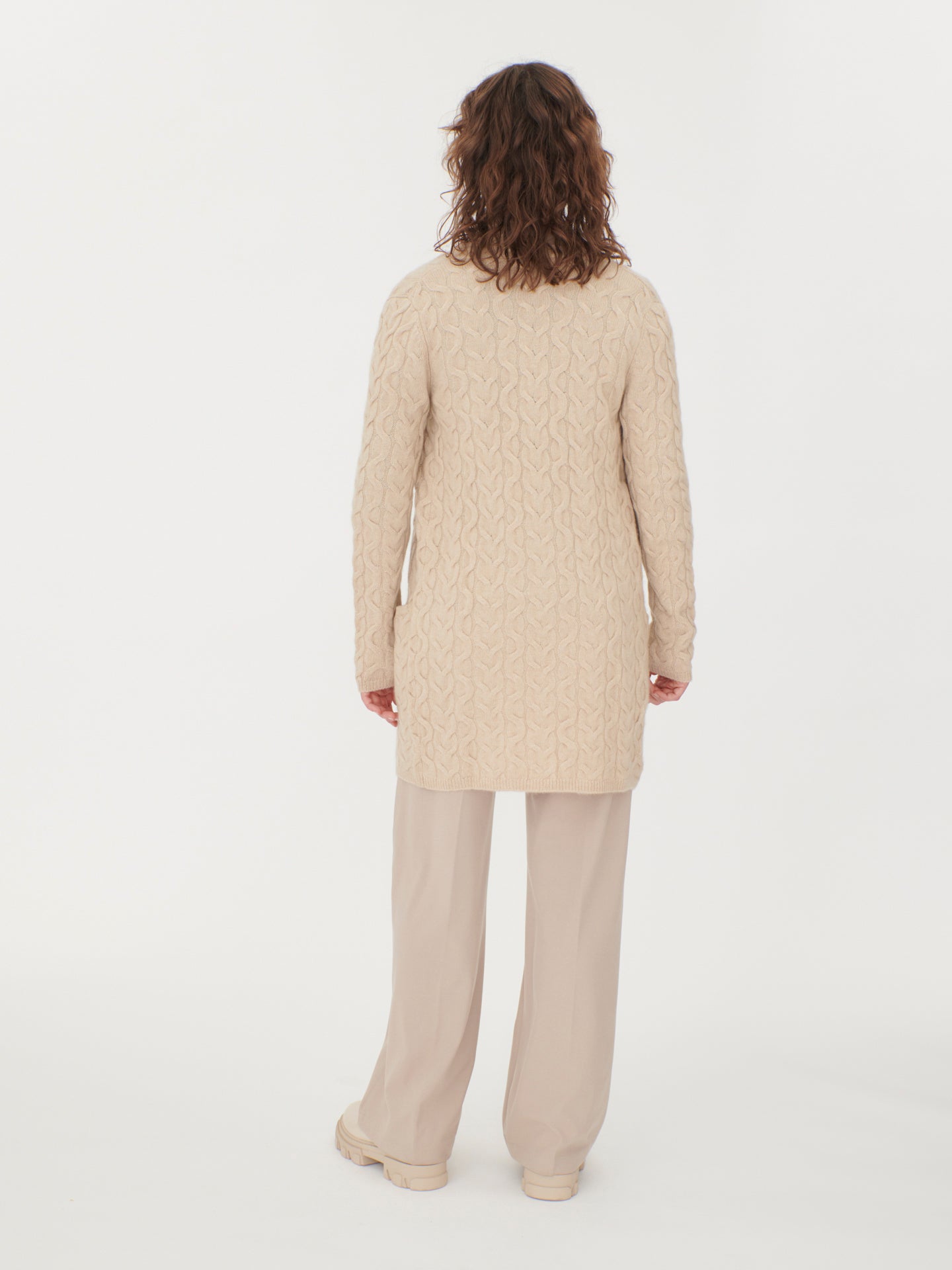 Women's Cashmere Cable Cardigan Beige - Gobi Cashmere