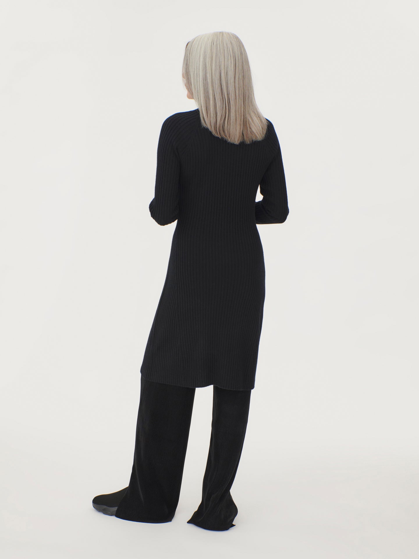 Women's Cashmere Ribbed Midi Dress Black - Gobi Cashmere