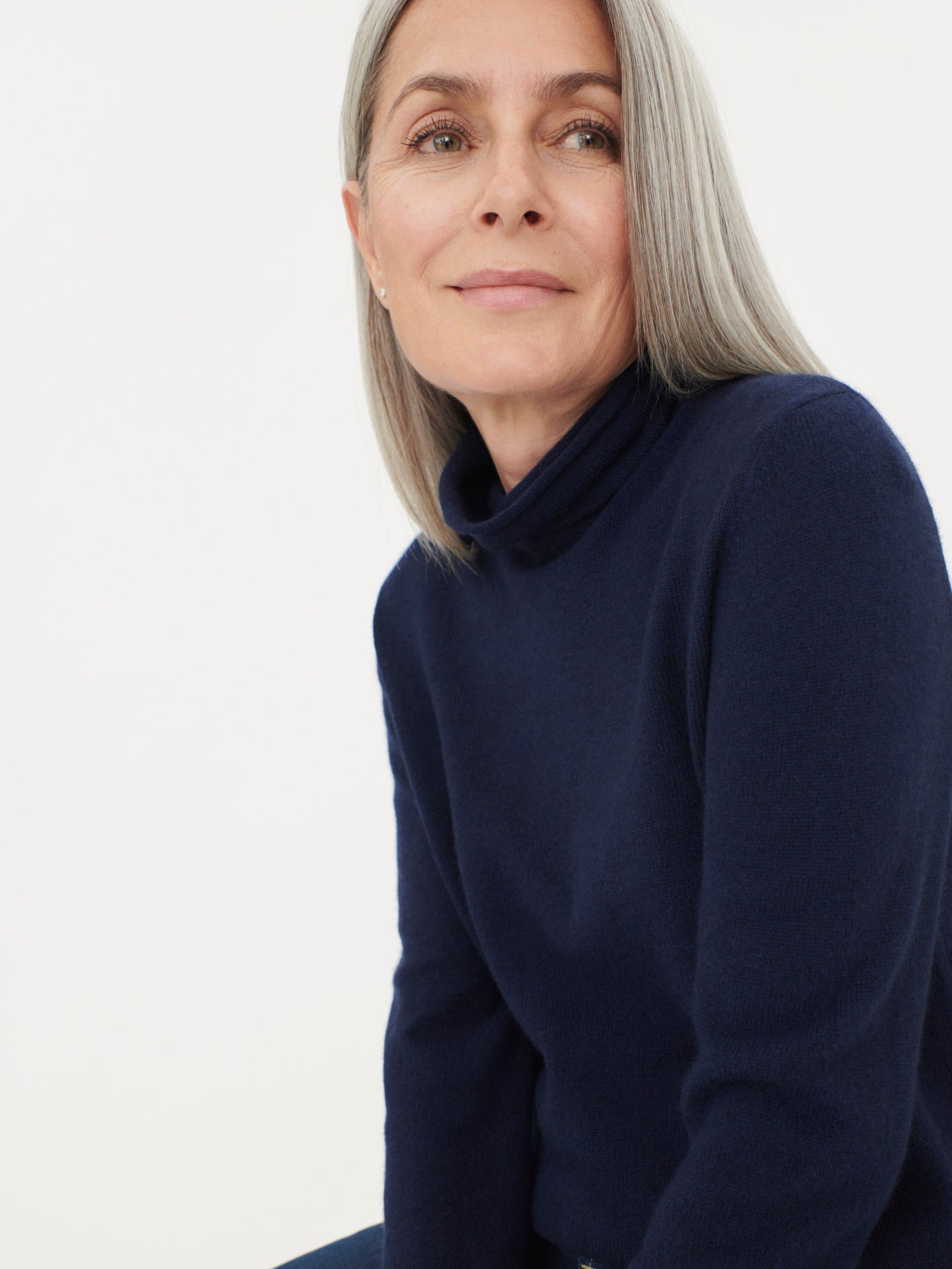 Women's Cashmere Lightweight Turtleneck Navy - Gobi Cashmere