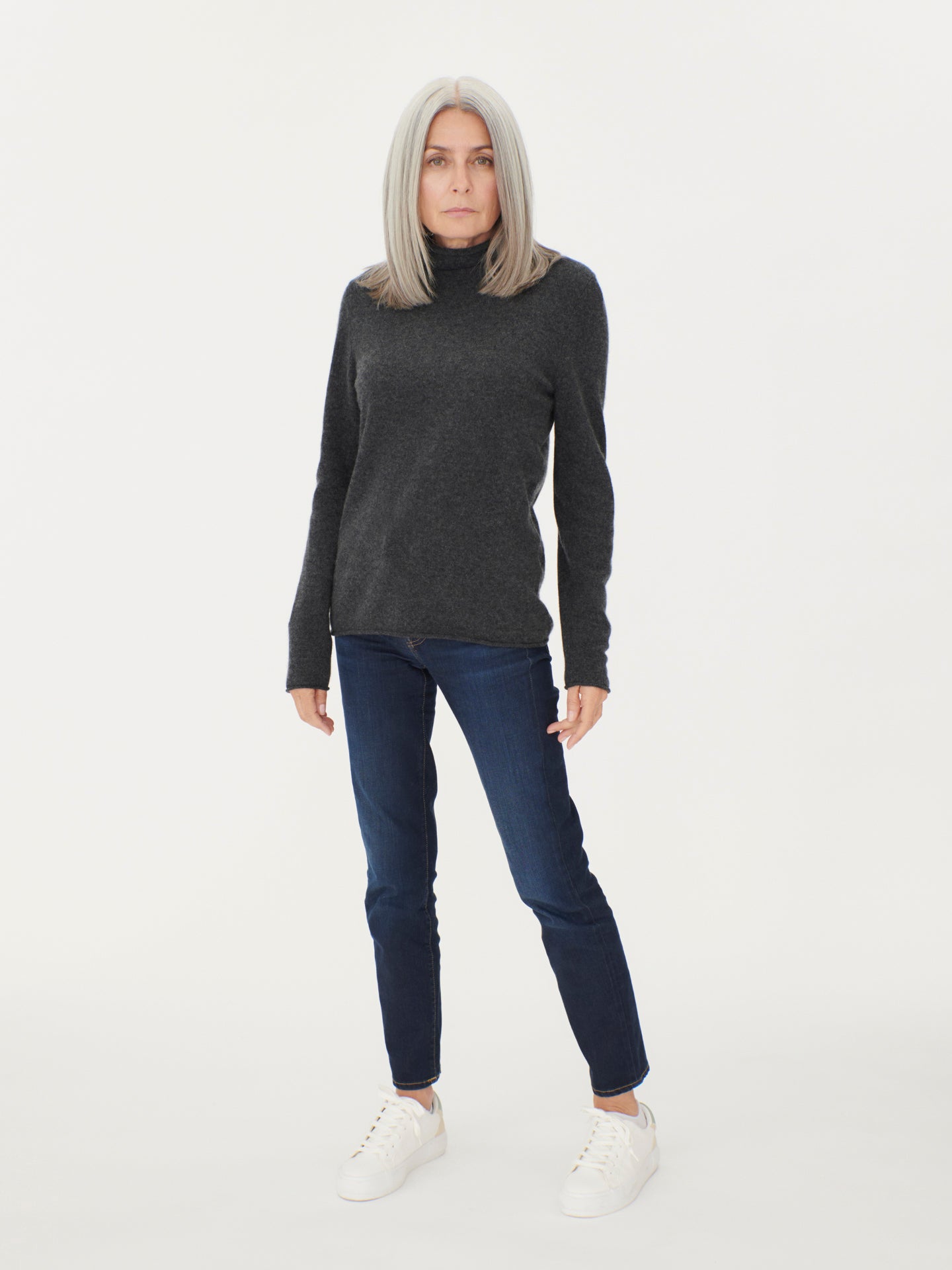 Women's Cashmere Lightweight Turtleneck Charcoal - Gobi Cashmere