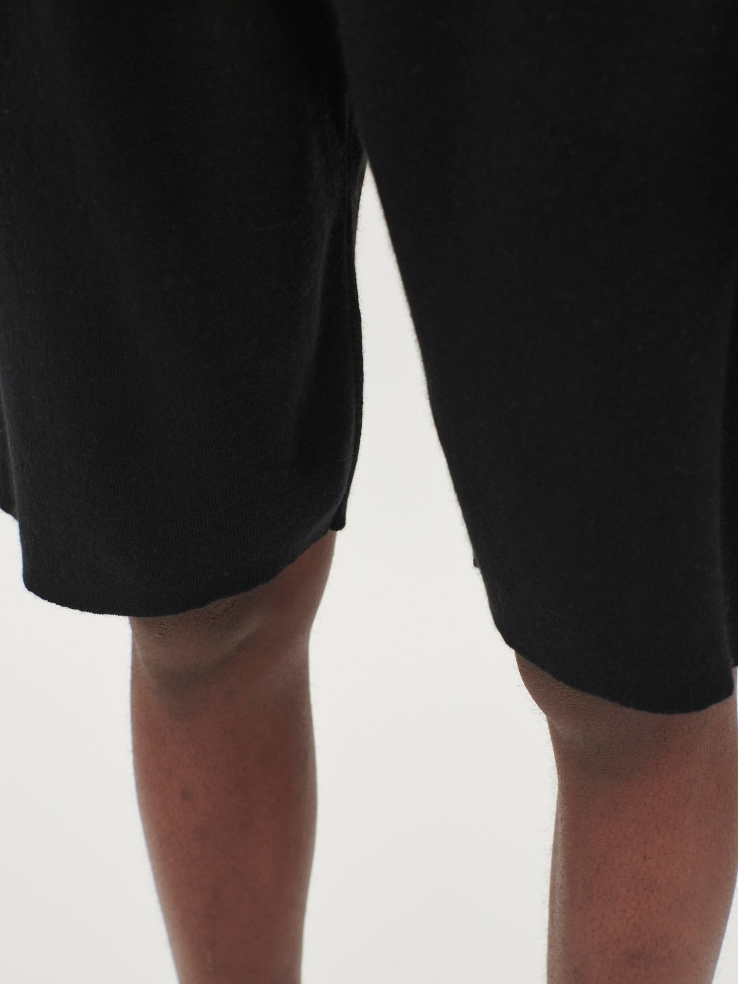Silk Cashmere Men's Shorts Black - Gobi Cashmere