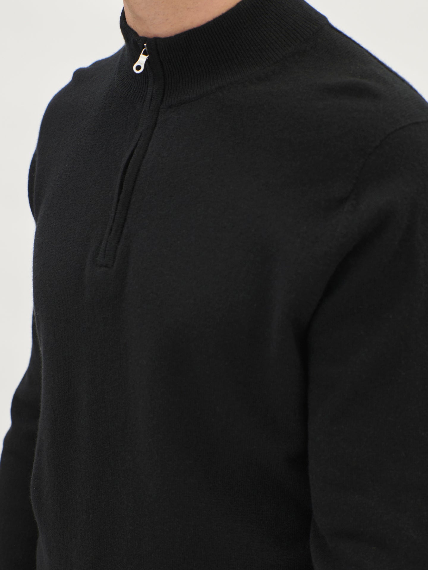 Men's Cashmere Basic Slim Fit Half Zip Polo Black - Gobi Cashmere