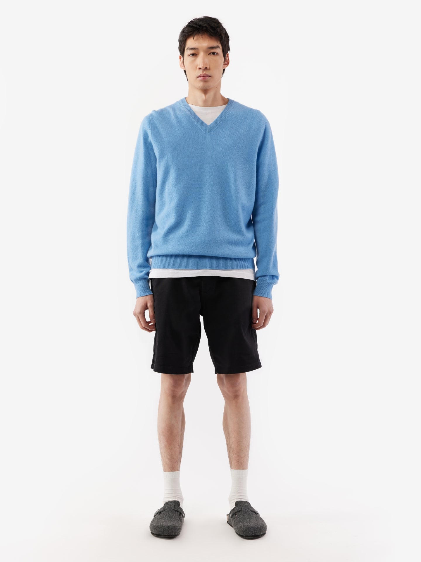 Men's Cashmere Basic V-Neck Sweater Azure Blue - Gobi Cashmere