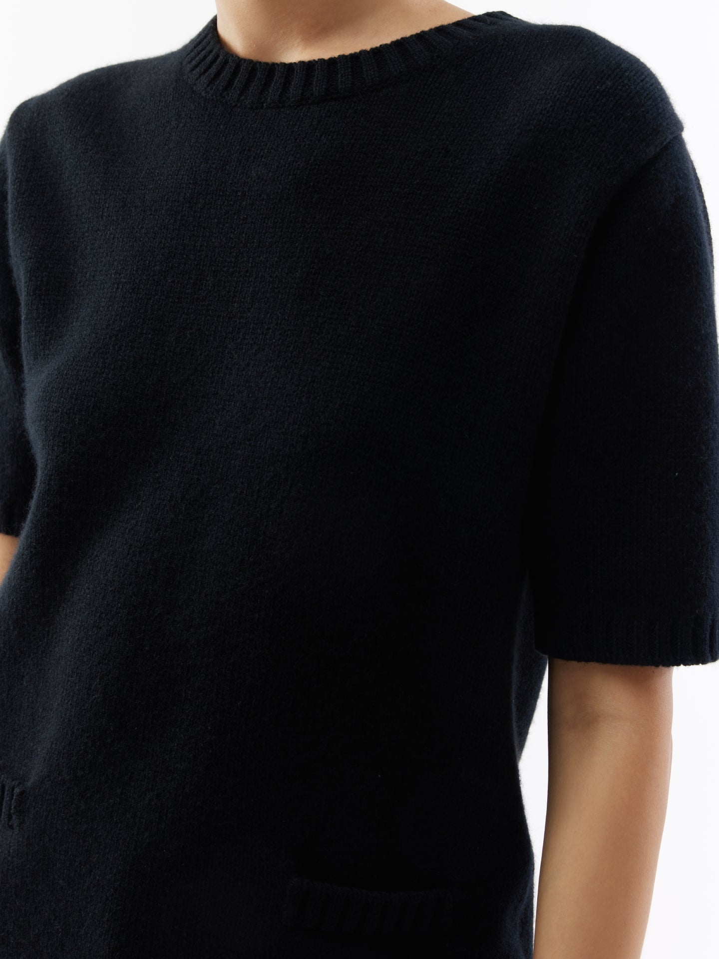 Women's Cashmere C-Neck T-Shirt Black - Gobi Cashmere