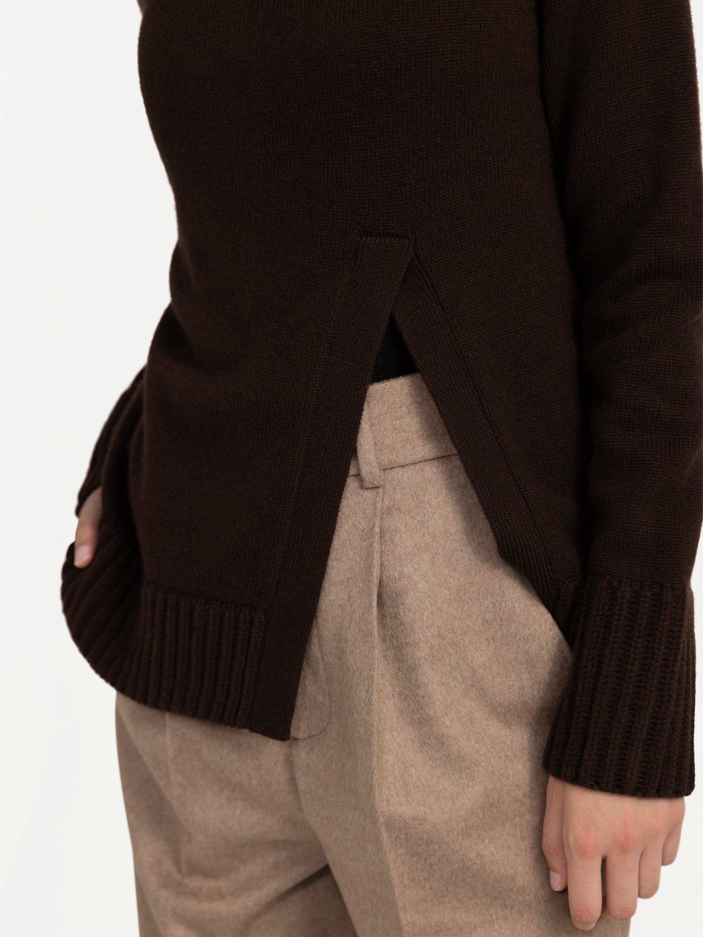 Women's Cashmere Cut-Out Cashmere Turtleneck Wren - Gobi Cashmere
