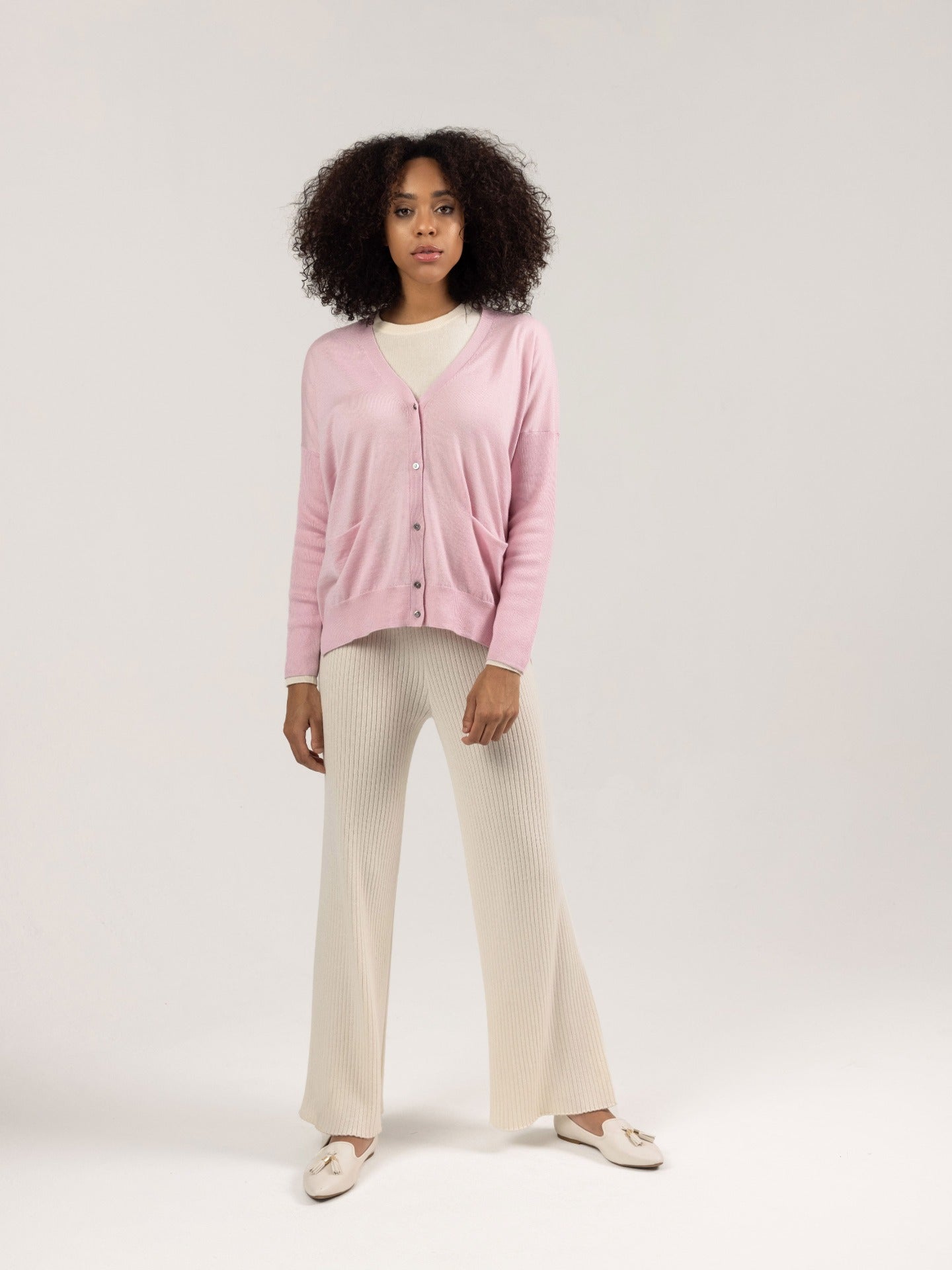 Women's Silk Cashmere Relaxed Fit Cardigan Powder Pink - Gobi Cashmere