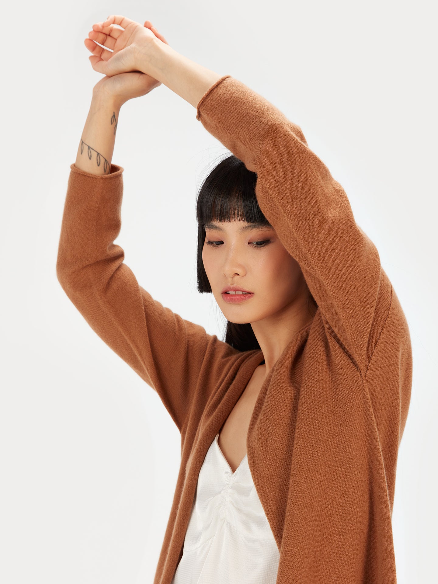 Women's Cashmere 3D Longline Cardigan Camel - Gobi Cashmere